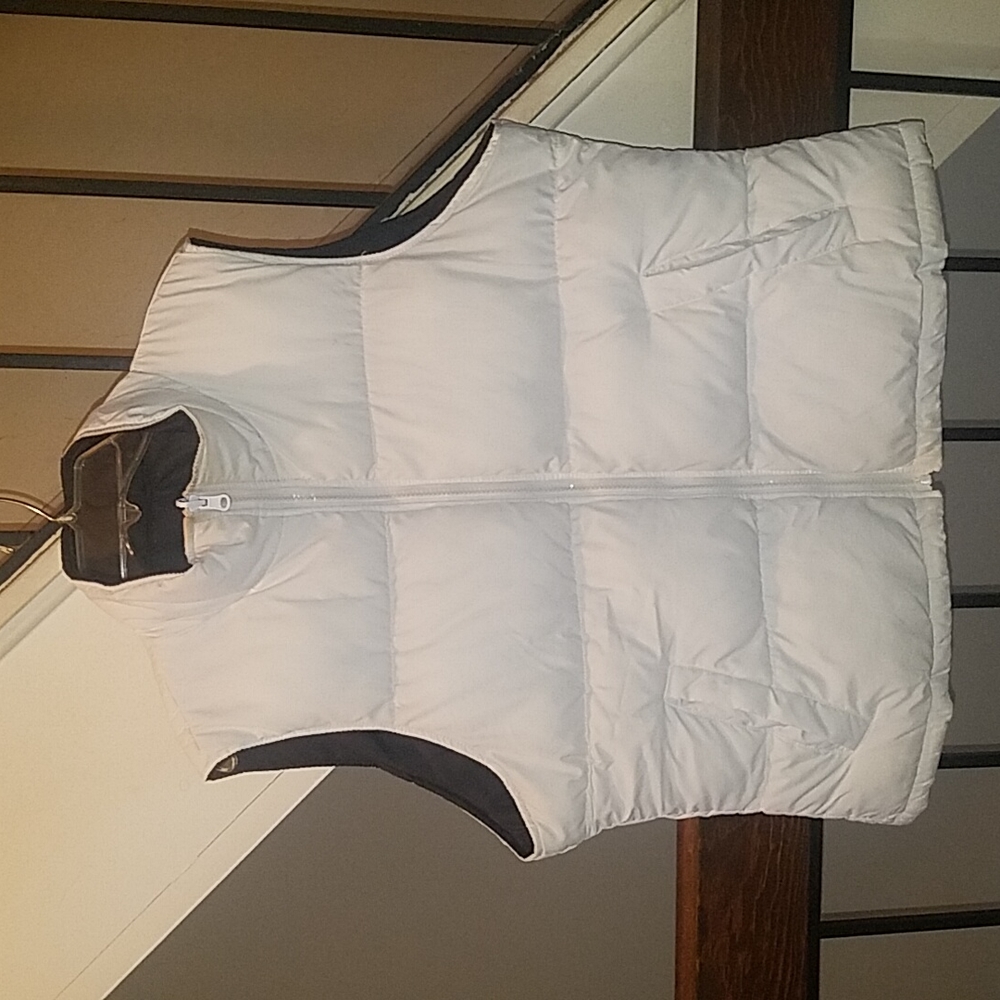 Reversible Winter Bubble Vest - image 3